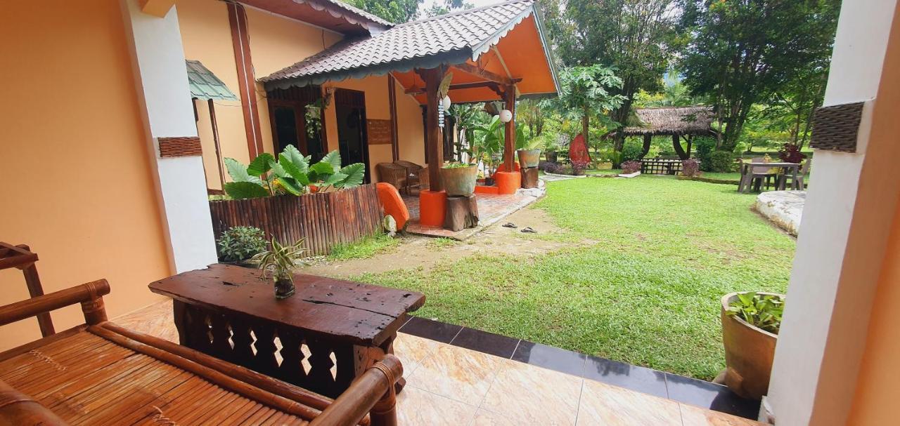 Sumatra Cheeky Monkeys Otel Bukit Lawang Dış mekan fotoğraf